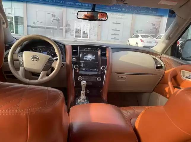 Использовал Nissan Patrol Продается в Доха #5360 - 1  image 